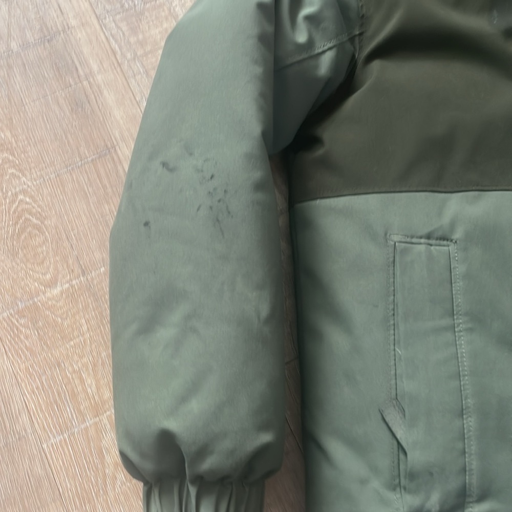 Marmot Rochester down coat - Picture 2 of 7